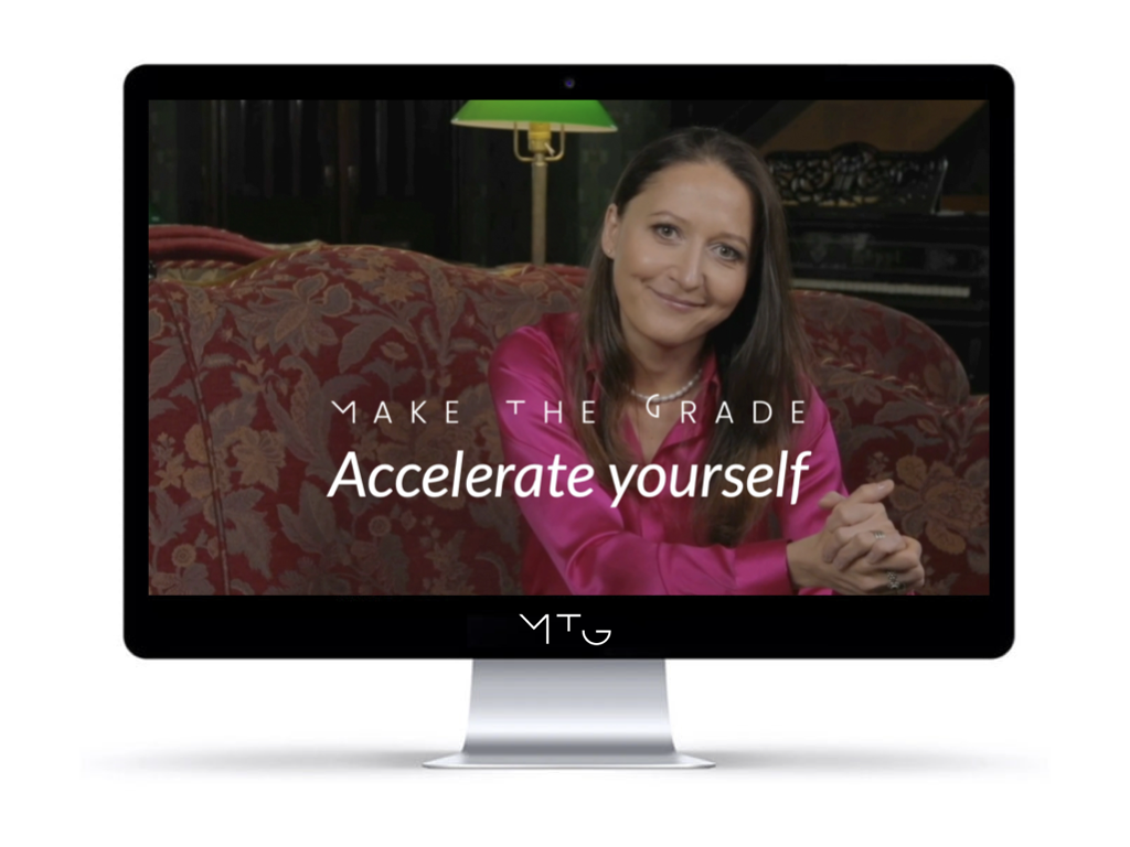 Monitor tytułowy serii video w ramach warsztatu warsztatu Accelerate yourself
